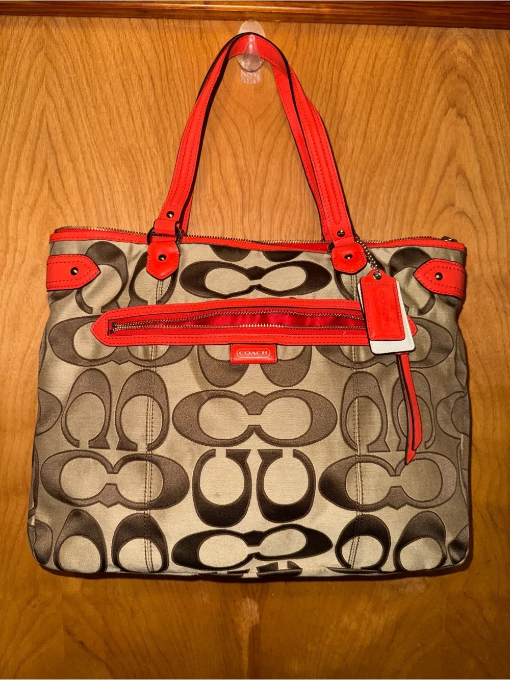 Coach Daisy Outline Signature Emma Tote
